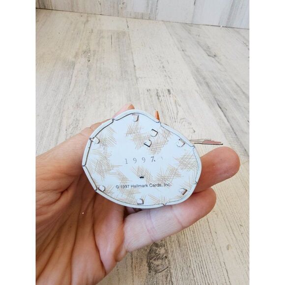 Hallmark medal snowman 1997 broom ornament Xmas tree - Picture 6 of 6